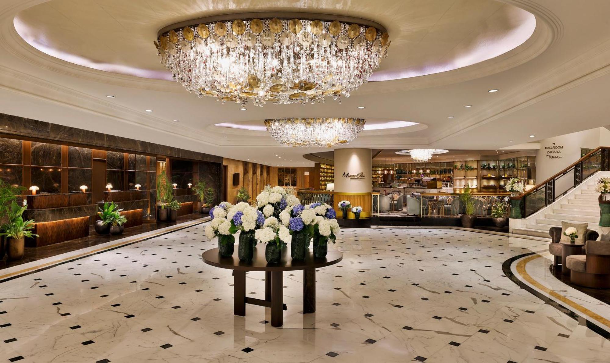 Hotel Shangri-la Eros 5*